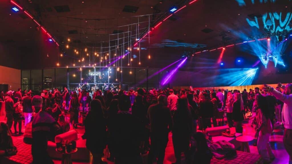 Como Funciona a Operação de um Camarote Premium nos Maiores Shows do País