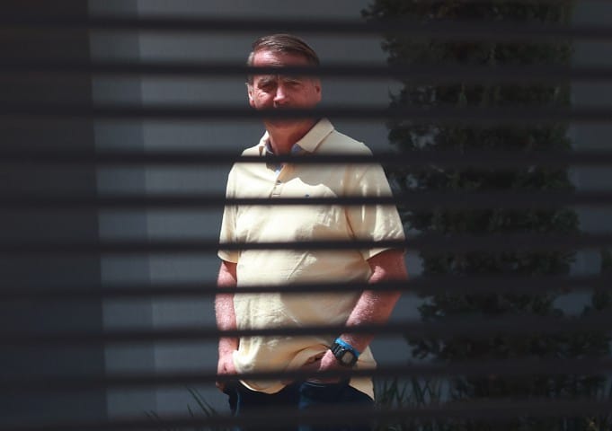 a previsão da defesa para a prisão de Bolsonaro