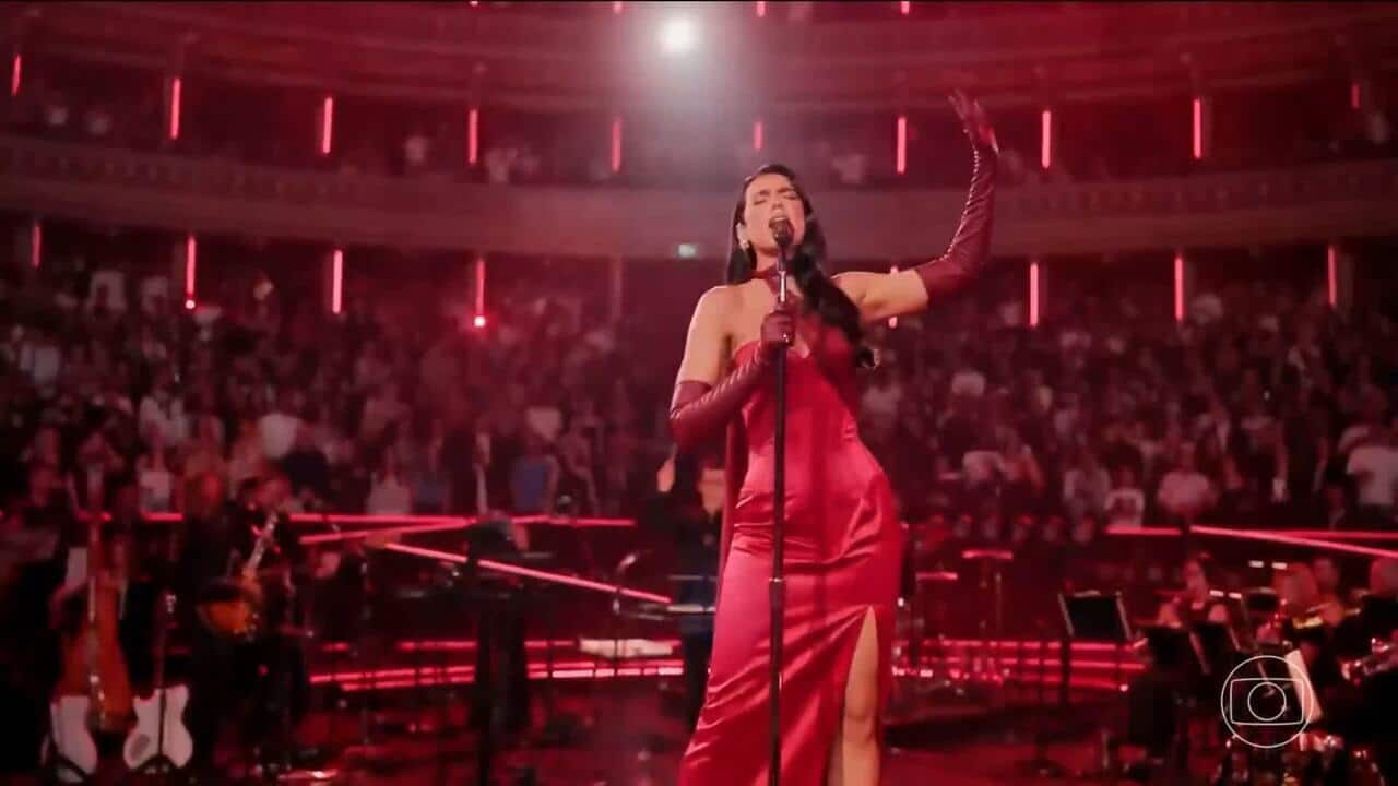 Em turnê no Brasil, Dua Lipa curte festa no Rio de Janeiro - G1