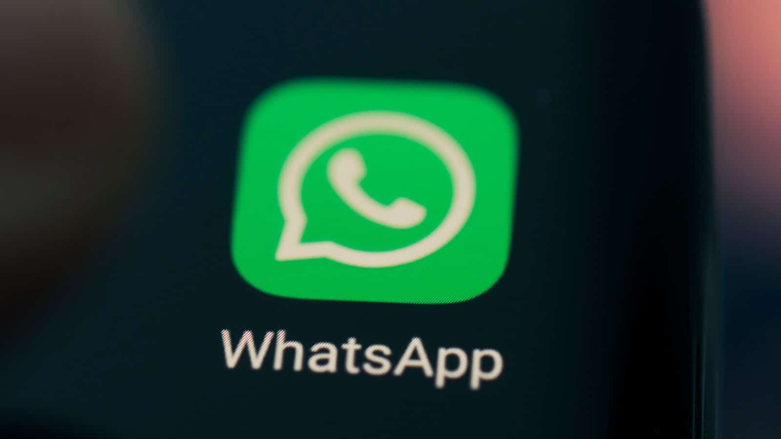 WhatsApp expôs dados de 206 milhões de brasileiros como celular, foto ou Pix