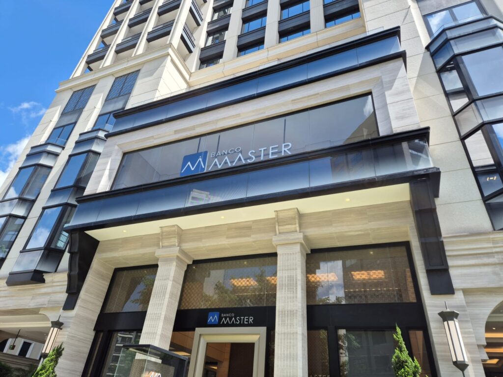 estados e municípios terão que cobrir eventual prejuízo de institutos de previdência com aplicações, diz secretário