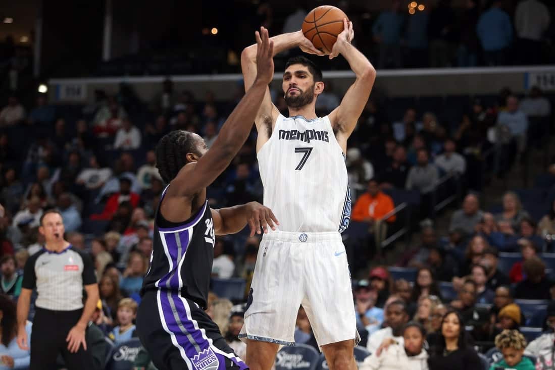 Após uma derrota humilhante, os Grizzlies, assolados por lesões, miram nos Mavericks.