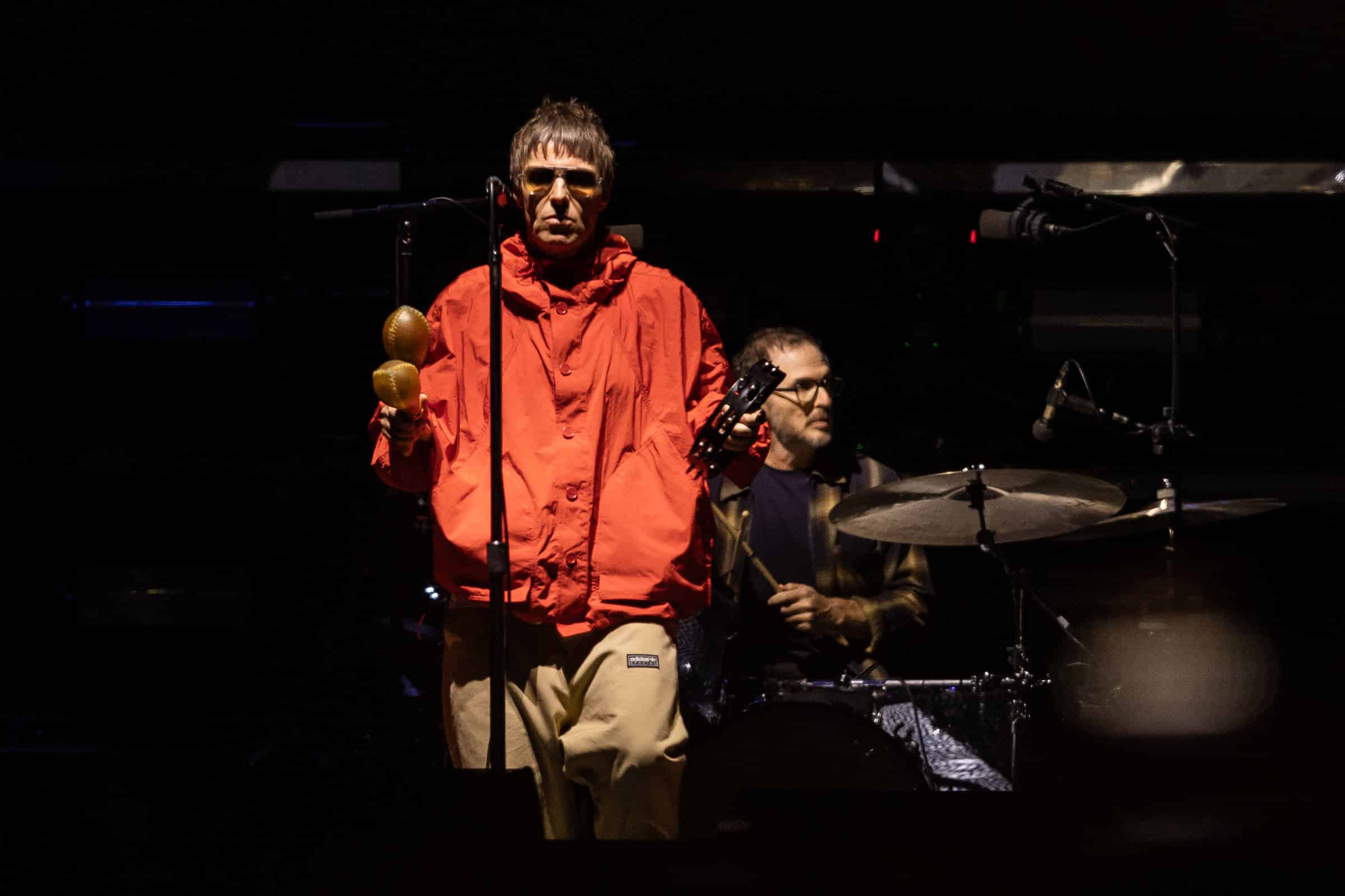 Oasis mostra que está à altura de seu repertório em show - 22/11/2025 - Ilustrada