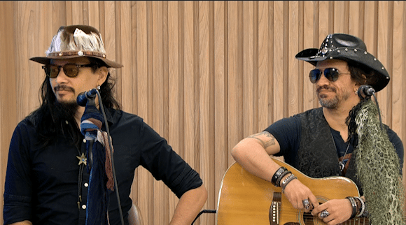 Ghost Riders se apresenta no Tarobá Cidade com clássicos do rock