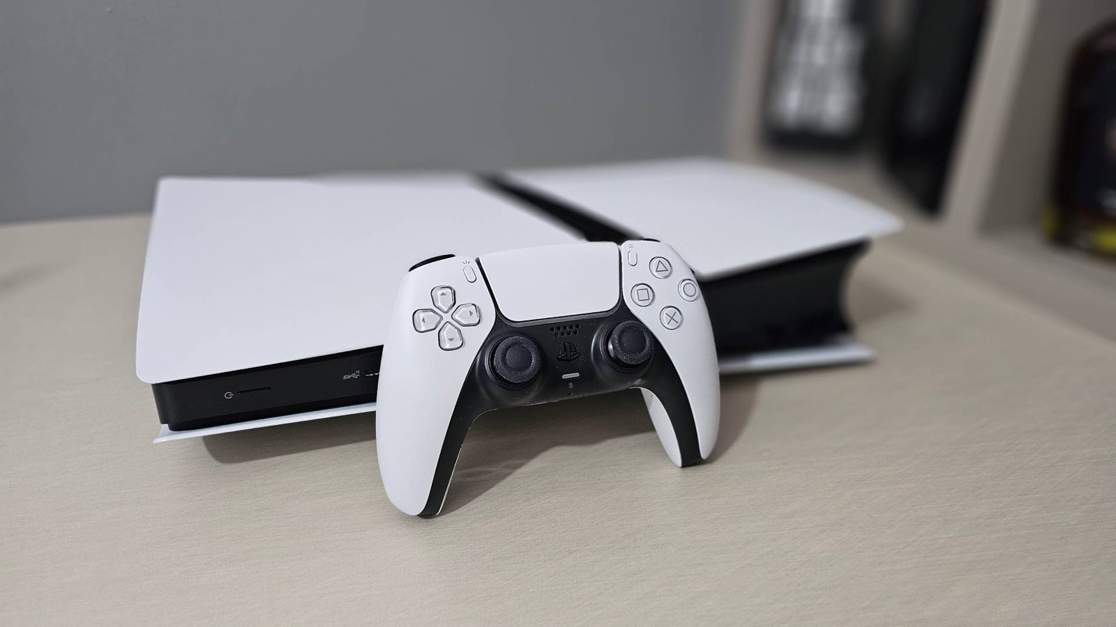 Vale a pena comprar o PS5 Pro atualmente? Veja prós e contras do console