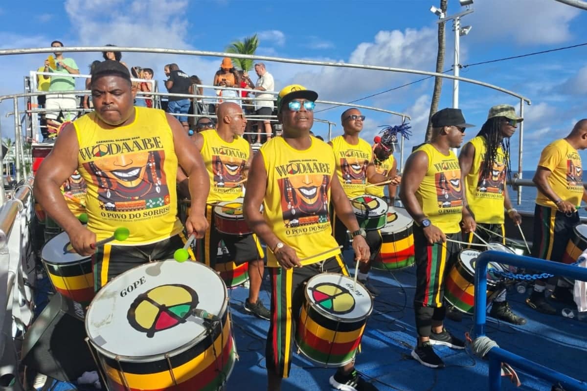 Olodum faz apresentação especial em Matinhos durante Semana da Consciência Negra