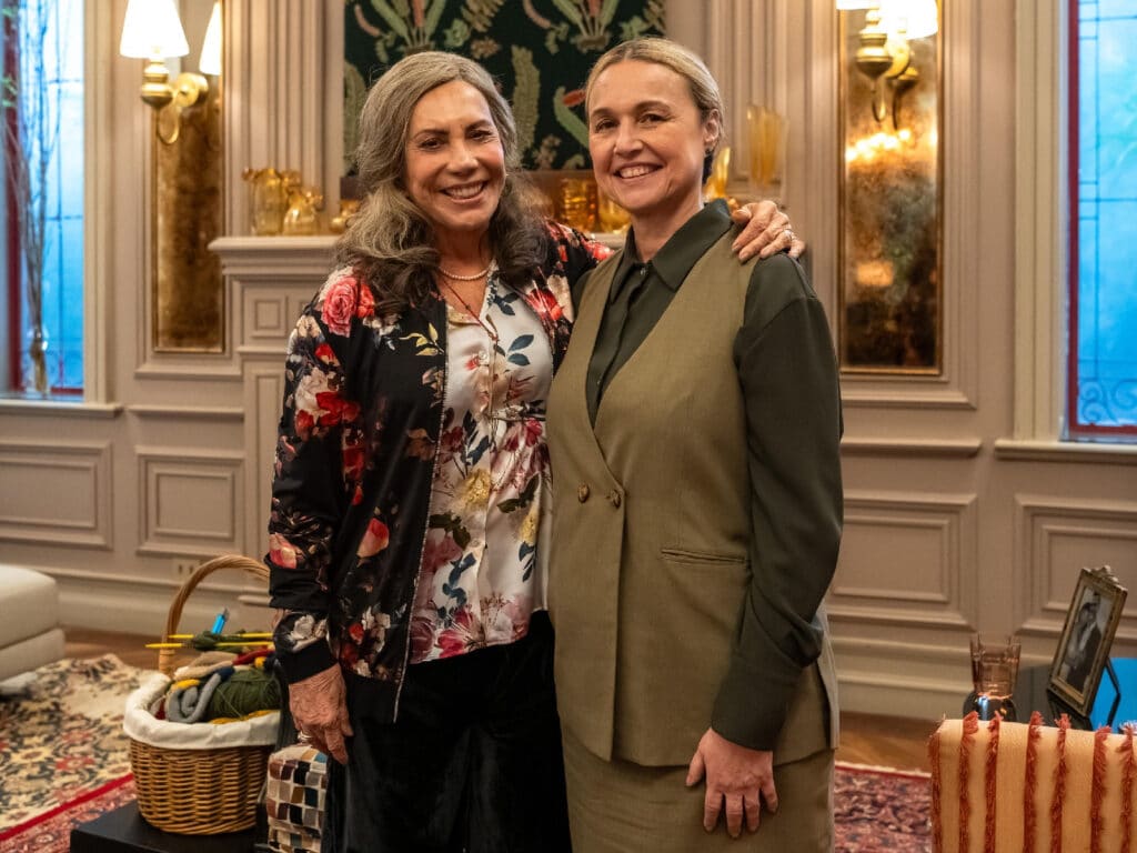 Resumo da novela Três Graças: Nova cuidadora chega para mudar a rotina de Josefa