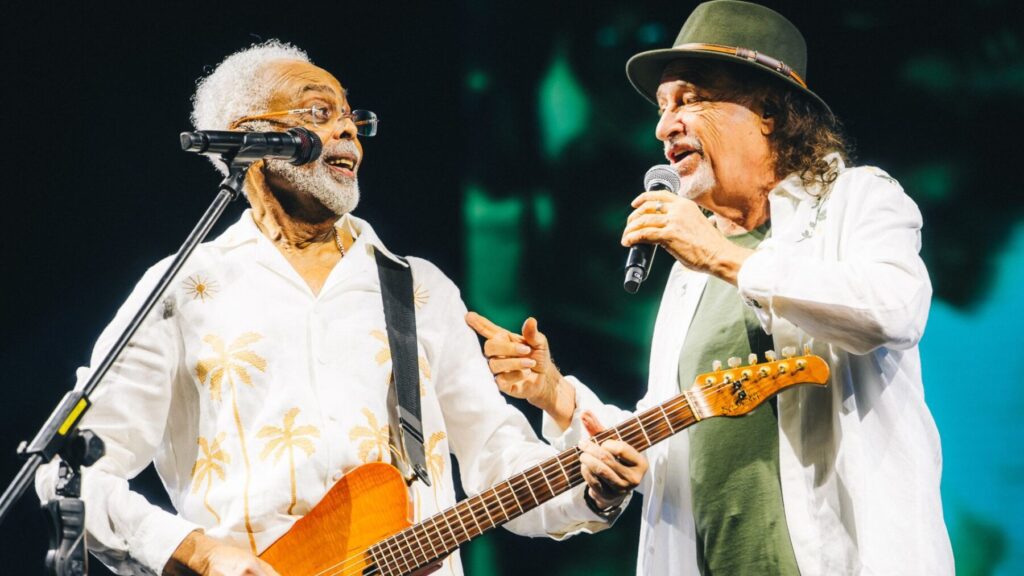 Gilberto Gil recebe Alceu Valença e Elba Ramalho no Recife; veja