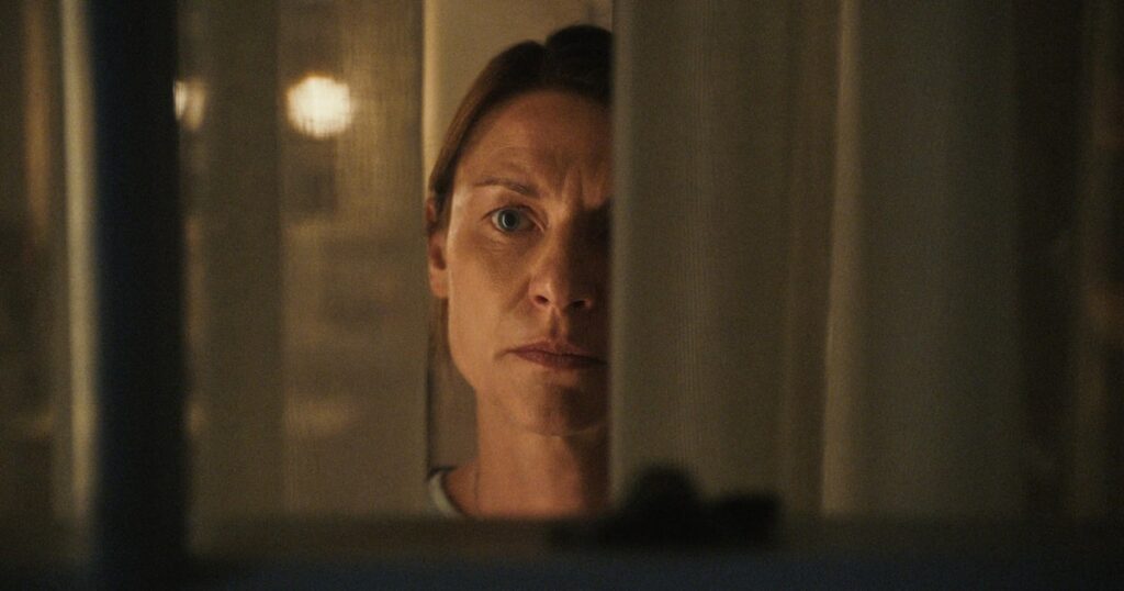 ‘O Monstro em Mim’ é thriller altamente tenso com show de Claire Danes