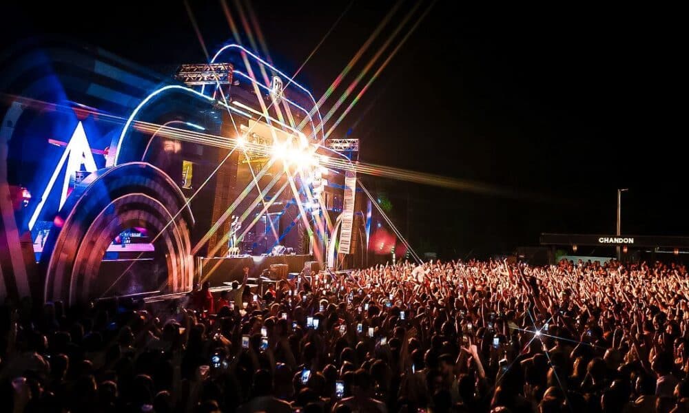 Verão 2026 no P12 promete maratona de shows em Guarapari