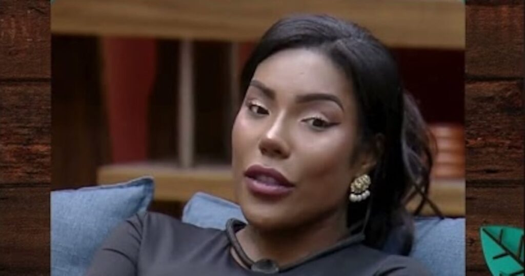 Carol está com o deboche em dia e tem uma filosofia para compartilhar! #AFazenda #Shorts - R7