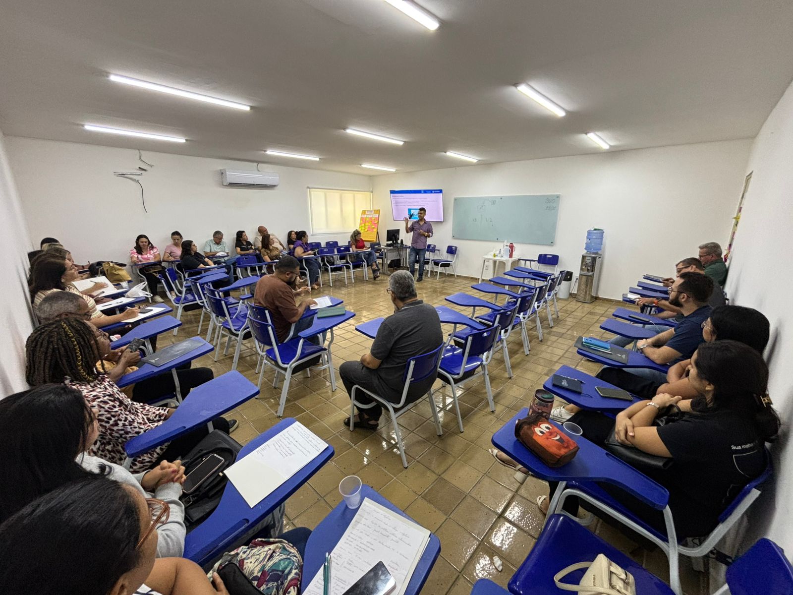 Uncisal promove curso de liderança para fortalecer competências estratégicas e humanizadas