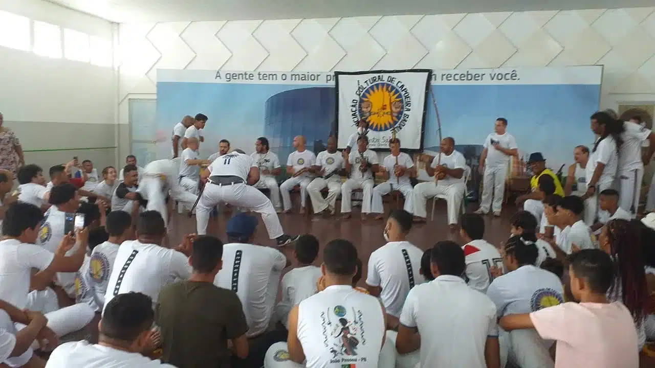 Ilustrar matéria de evento da capoeira
