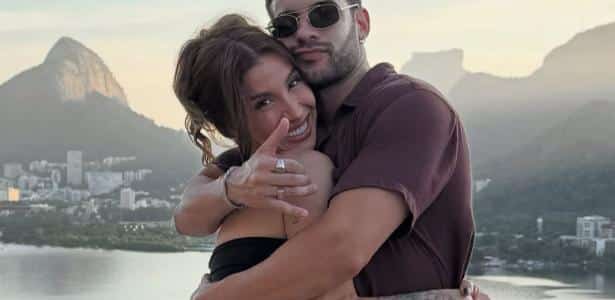 Boca Rosa anuncia fim de namoro com Diego Cruz