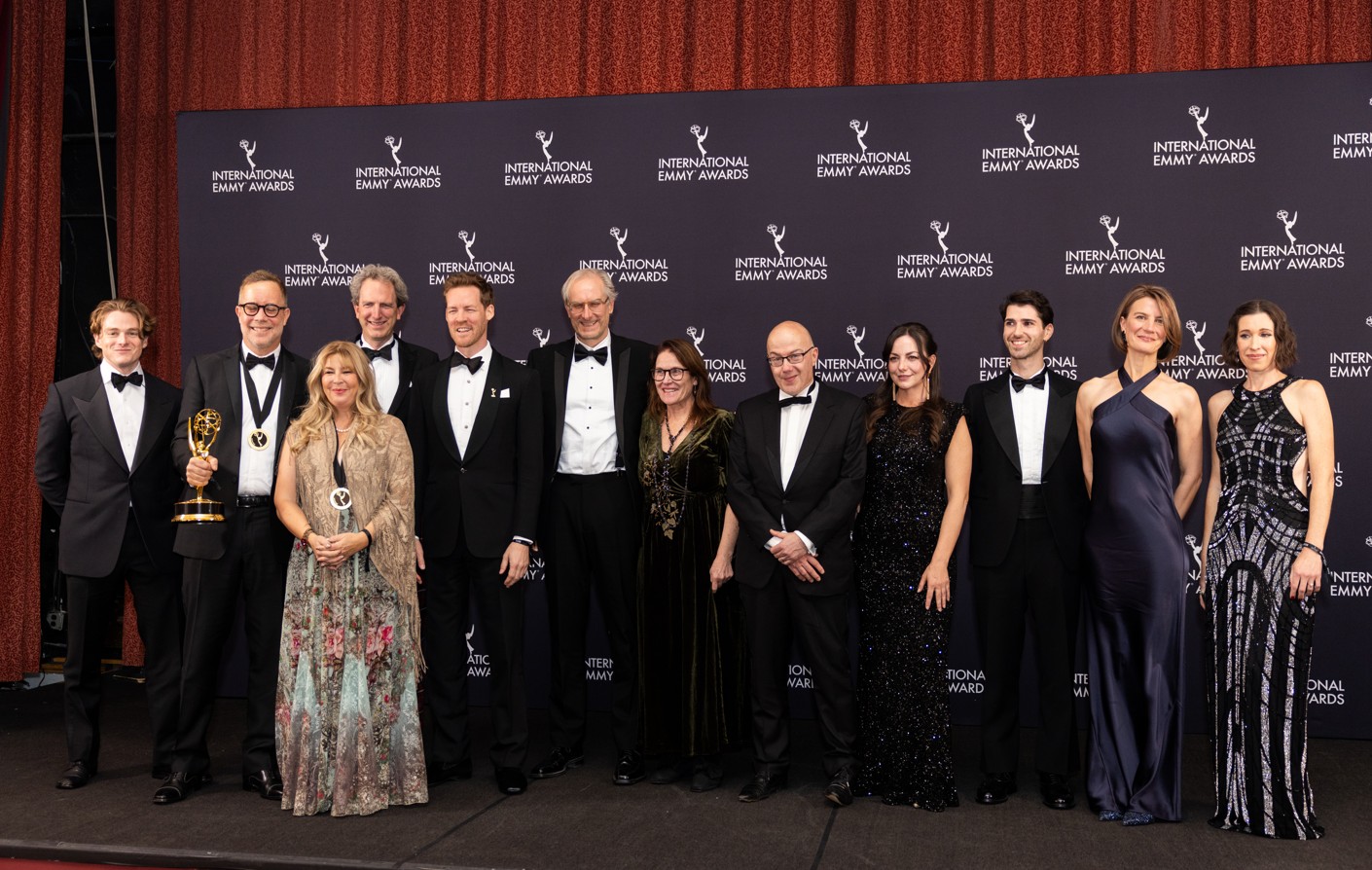 Emmy Internacional 2025: Globo ganha prêmio por 'Fallen – Luz e Sombra' - G1