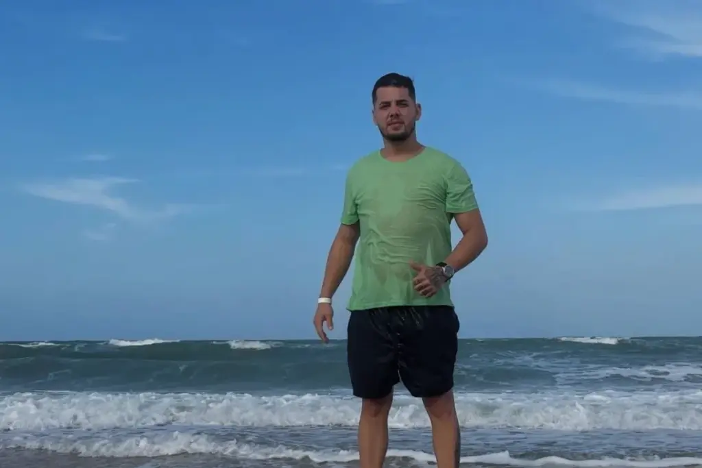 Jovem de Francisco Macedo morre atropelado enquanto trocava pneus na PI-243 - PORTAL RIACHAONET