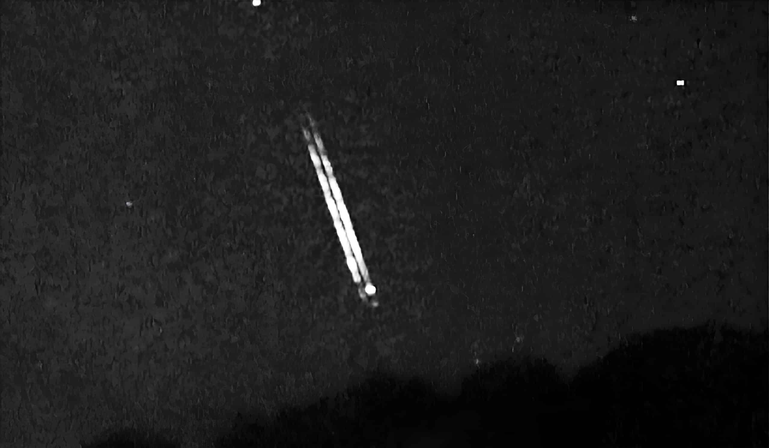 Vídeo mostra meteoro duplo – fenômeno real ou ilusão de ótica?