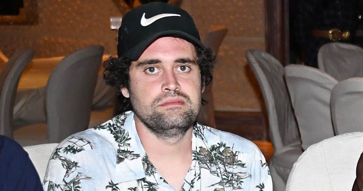 Na prisão, filho de Rob Reiner recebe diagnóstico psiquiátrico, diz site