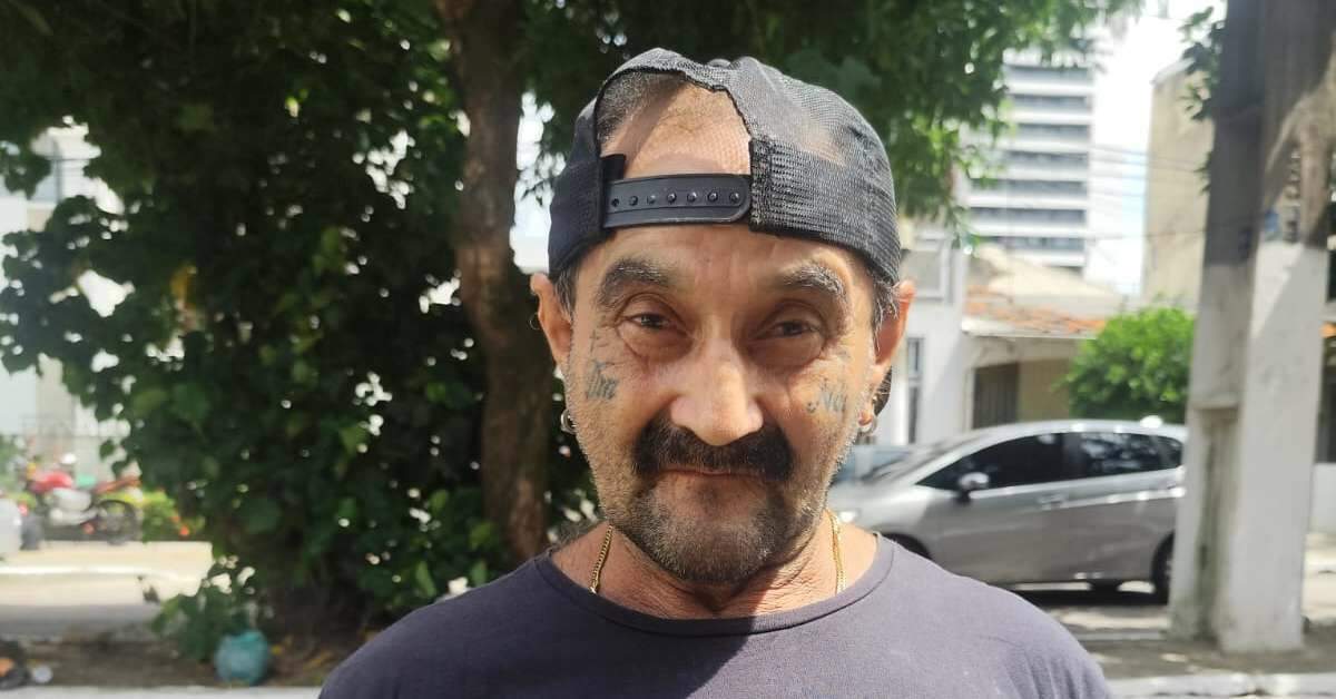 Lavador de carros João Carlos da Silva denuncia lixo e pneus acumulados em via pública no Marco | Você Repórter