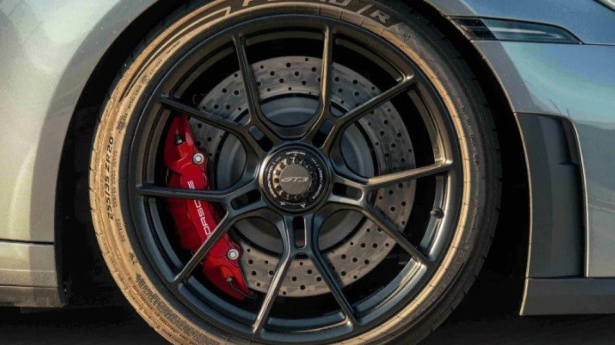 Novo pneu da Pirelli para o Porsche 911 GT3