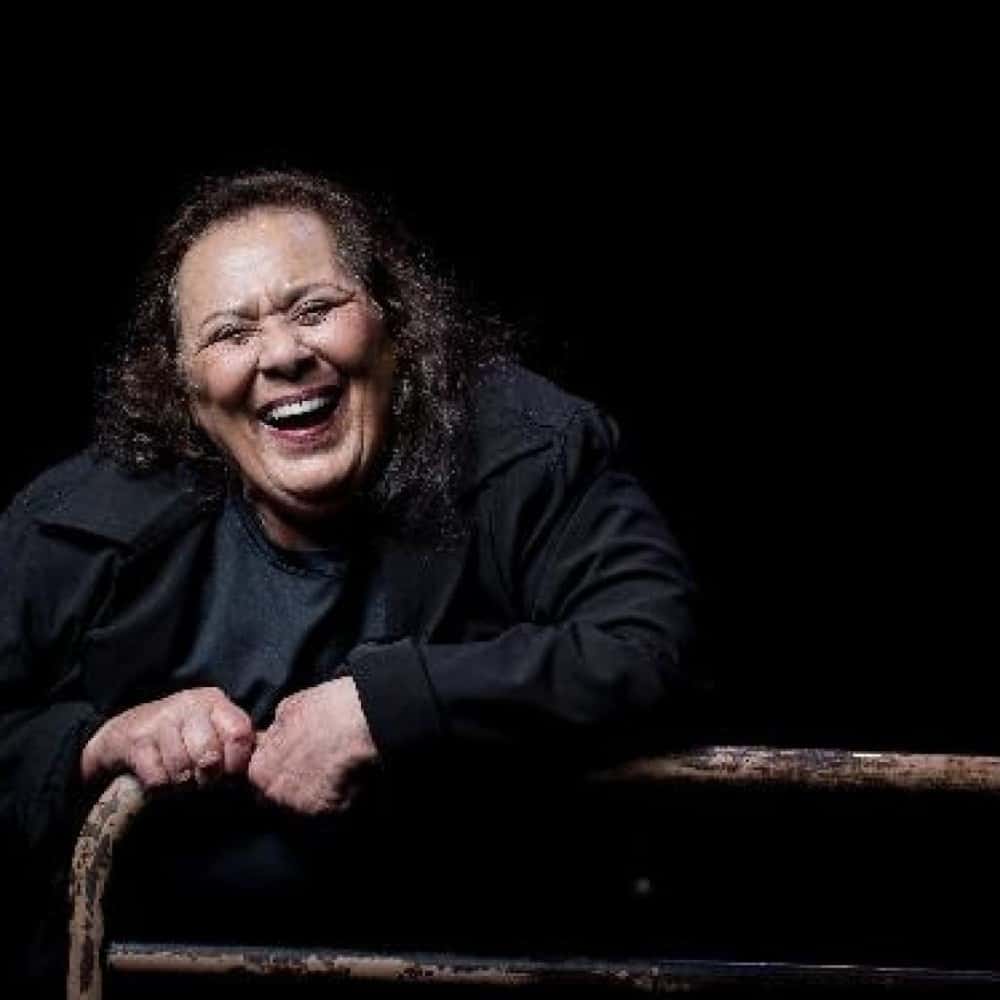 Morre, aos 84 anos, Teuda Bara, atriz do Grupo Galpão