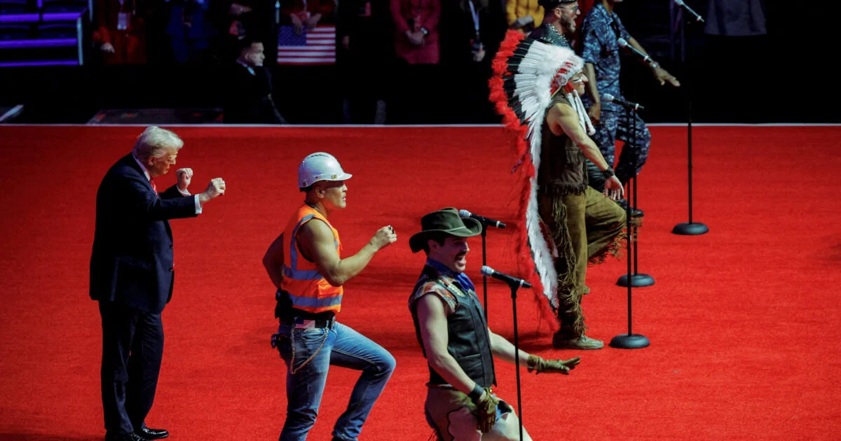 Andrea Bocelli e Village People farão apresentações em evento de sorteio da Copa