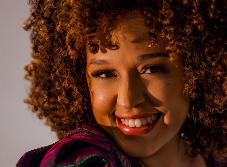 Nathalia Bellar (1).jpg