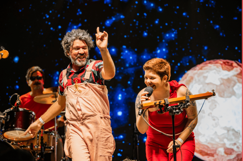 MICBR encerra edição histórica e celebra noite final com shows do Festival Elos neste domingo