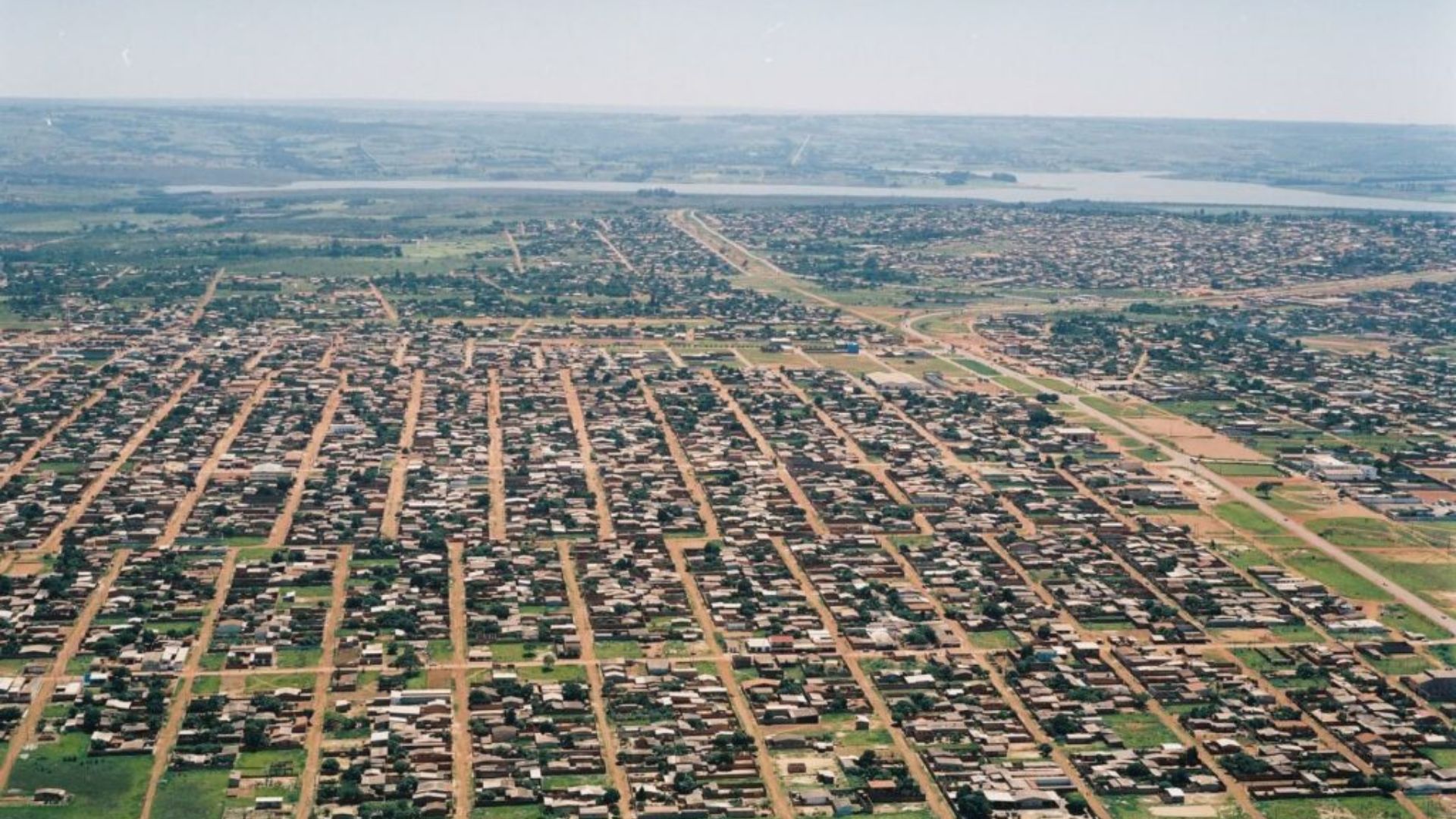 Vista aérea de Águas Lindas de Goiás.