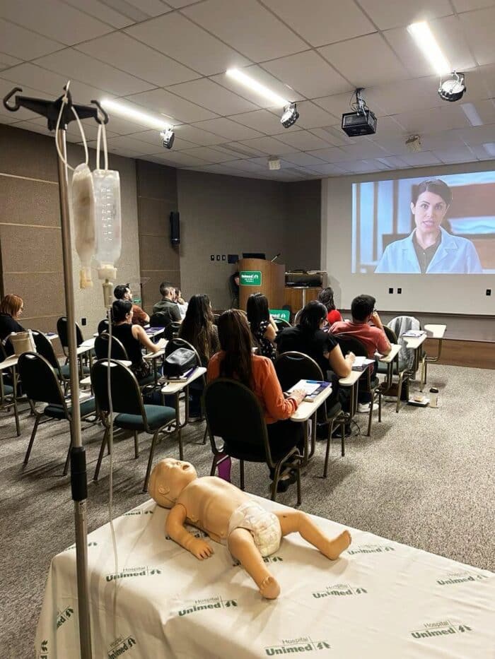 Unimed Vale do São Francisco promove curso PALS – Suporte Avançado de Vida em Pediatria