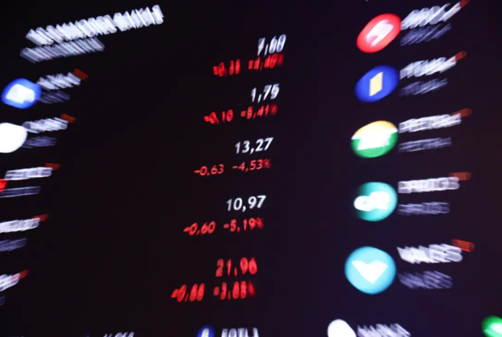 Azul, Rede D’or, Casas Bahia, B3, Localiza e mais ações para acompanhar hoje