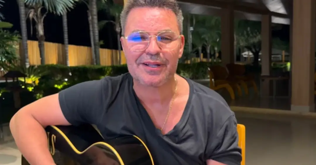 Eduardo Costa pega carona em Zezé di Camargo ao comentar política