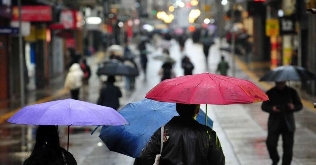 RS terá sol, chuva forte e abafamento na véspera de Natal; veja a previsão