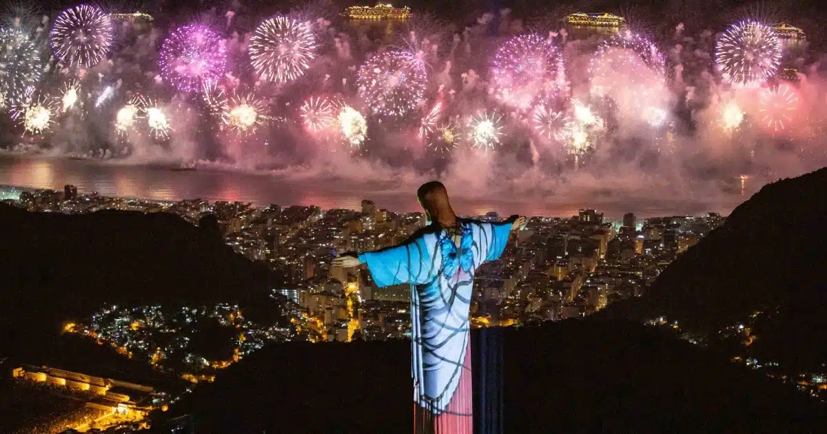 Cristo Redentor no Réveillon 2020 (Fernando Maia/ Riotur)