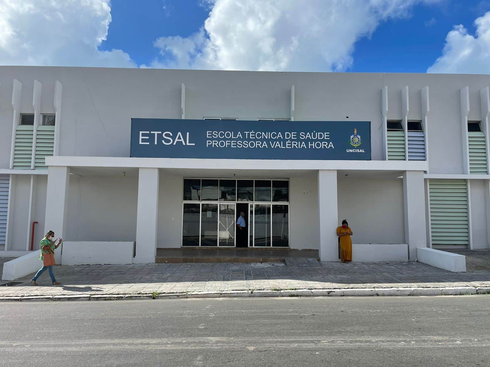 ETSAL promove curso gratuito de Acolhimento e Equidade em Saúde com foco em inclusão e humanização