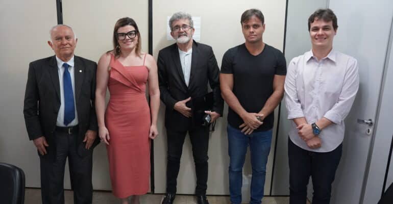 Aeroporto de Goiânia é fechado por nevoeiro na manhã desta quarta-feira (2); voos são desviados para Brasília.