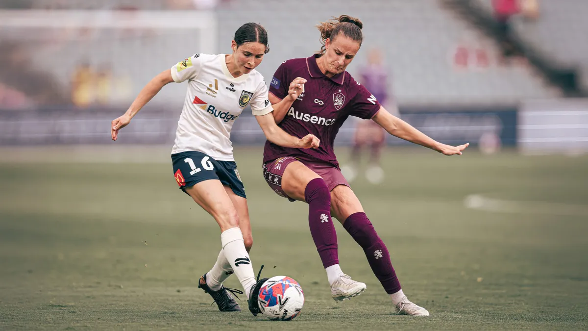 Roar edged out by Mariners in five goal thriller