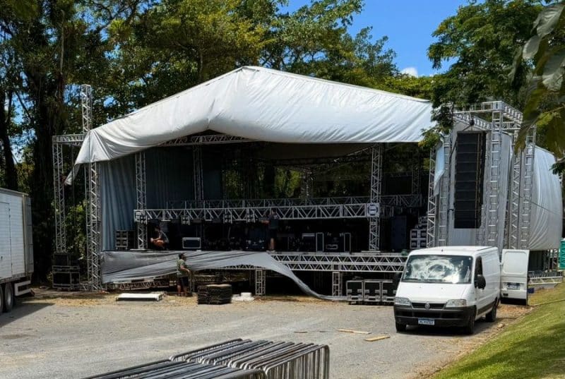 Estrutura para os grandes shows do Natal+ Encantado de Timbó chega na fase final de preparação – Misturebas News