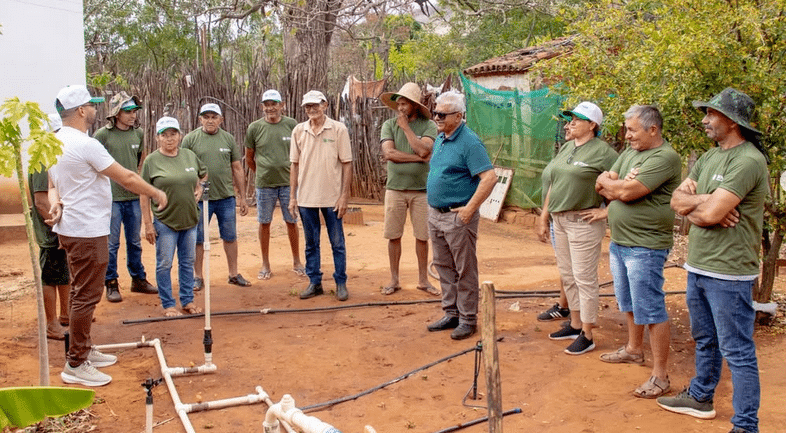 Prefeitura de Quixaba promove curso gratuito de irrigação por gotejamento e aspersão em parceria com o Senar-PE