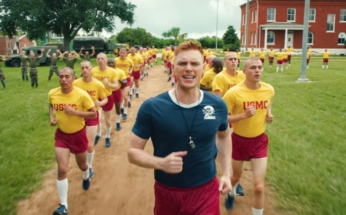 Série gay mais polêmica do ano, 'Boots' é cancelada pela Netflix