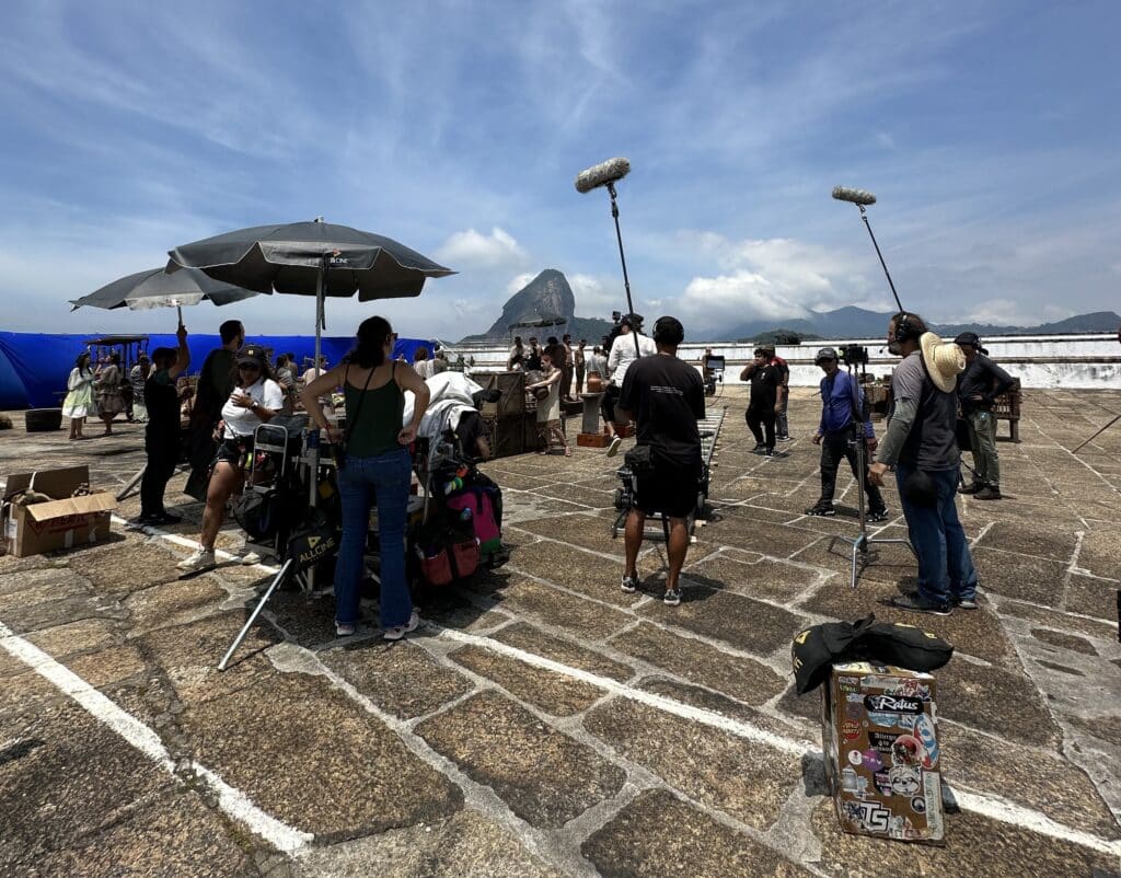 Niterói vira a Roma do século I em novo filme de diretor de 'Nosso lar'