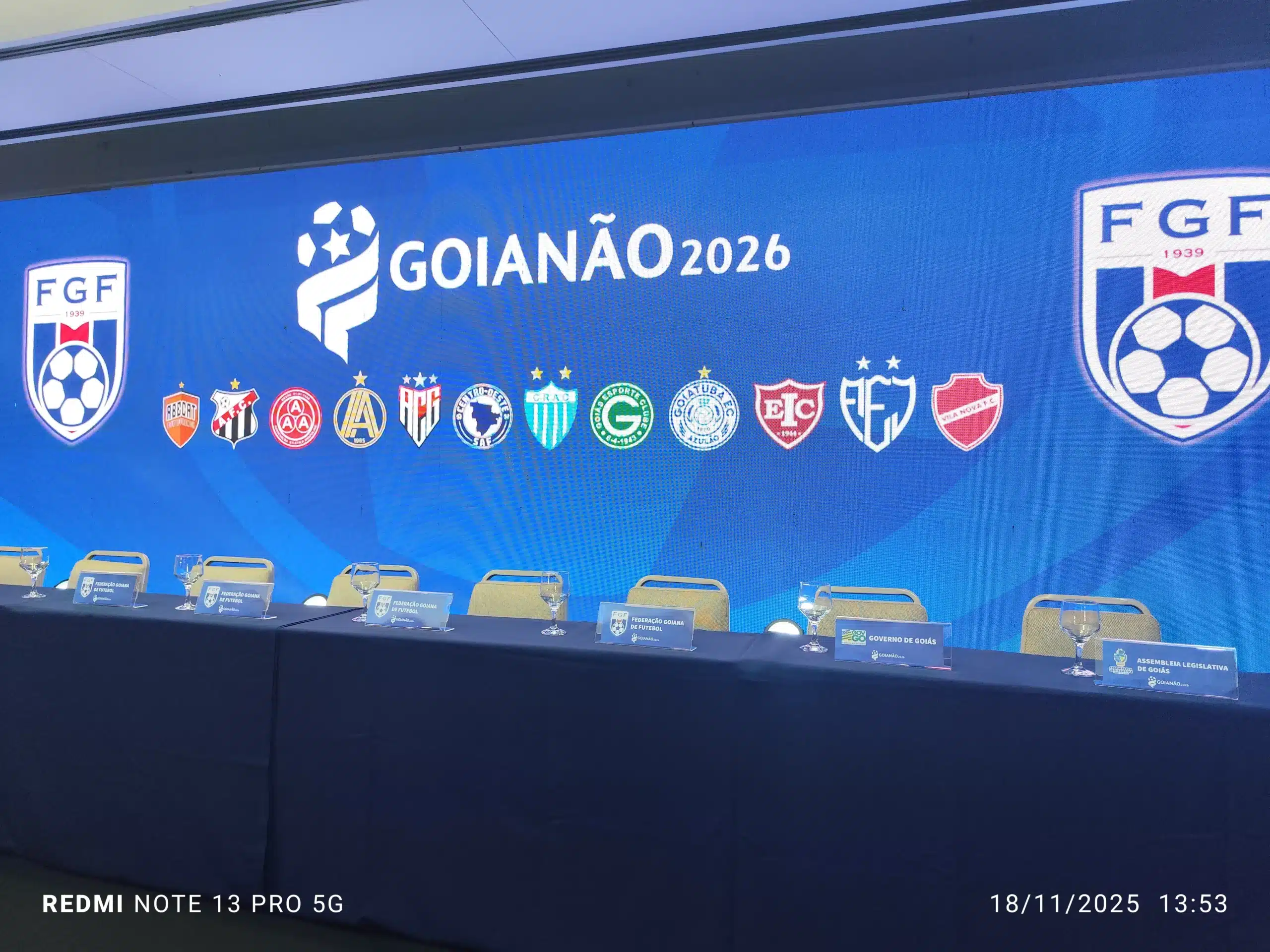 Goiás trucou sem cartas e vai receber o mesmo que rivais na transmissão do Goianão 2026