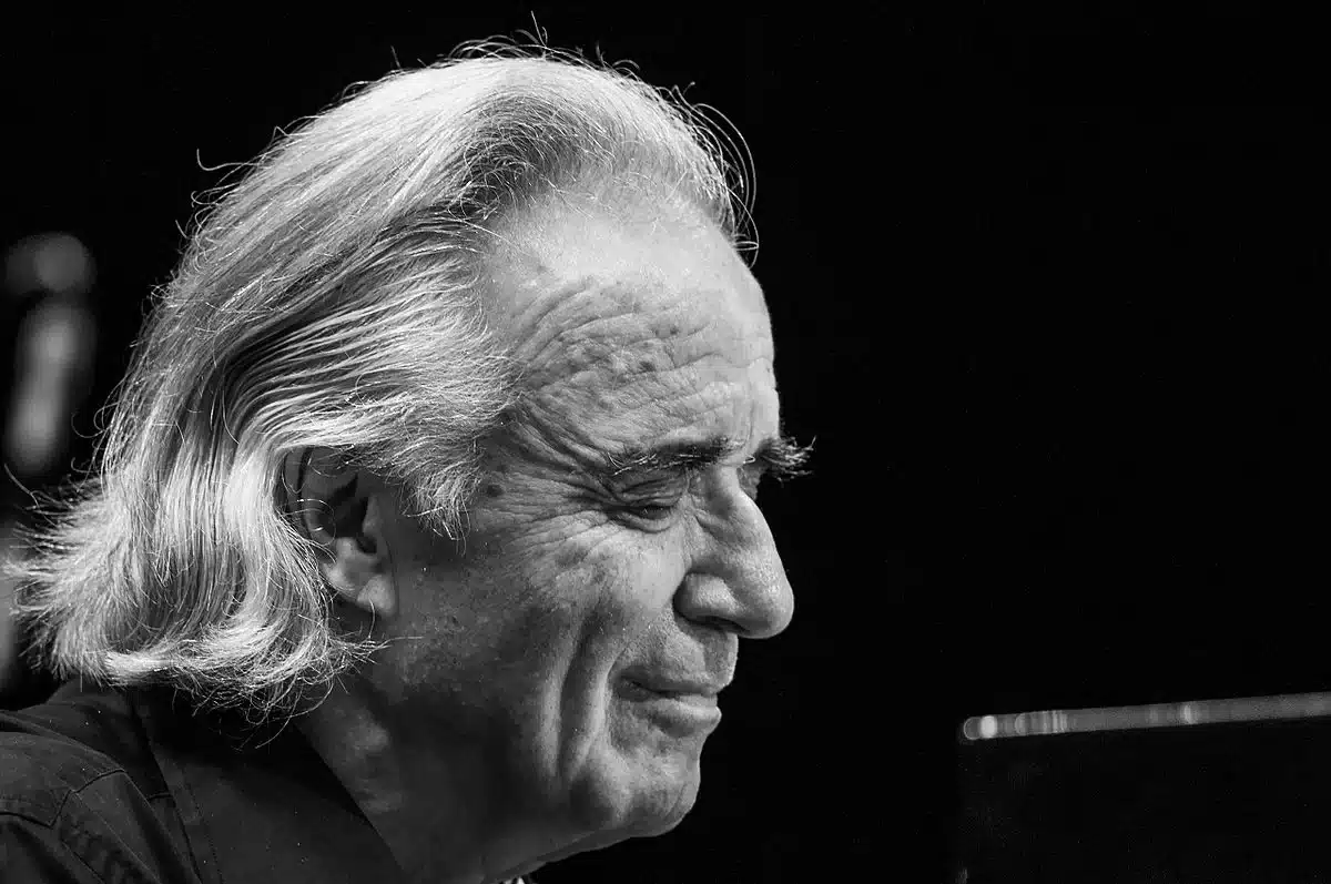 João Carlos Martins se apresenta em São Carlos