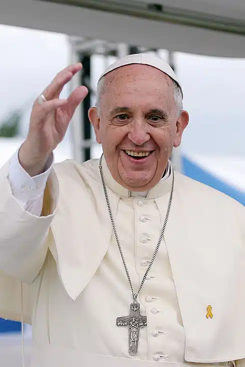 Quem é o atual Papa?