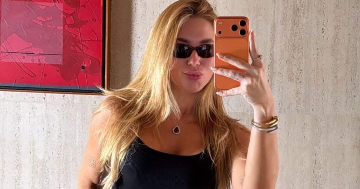 Virginia mostra presente de luxo que ganhou do presidente da Grande Rio