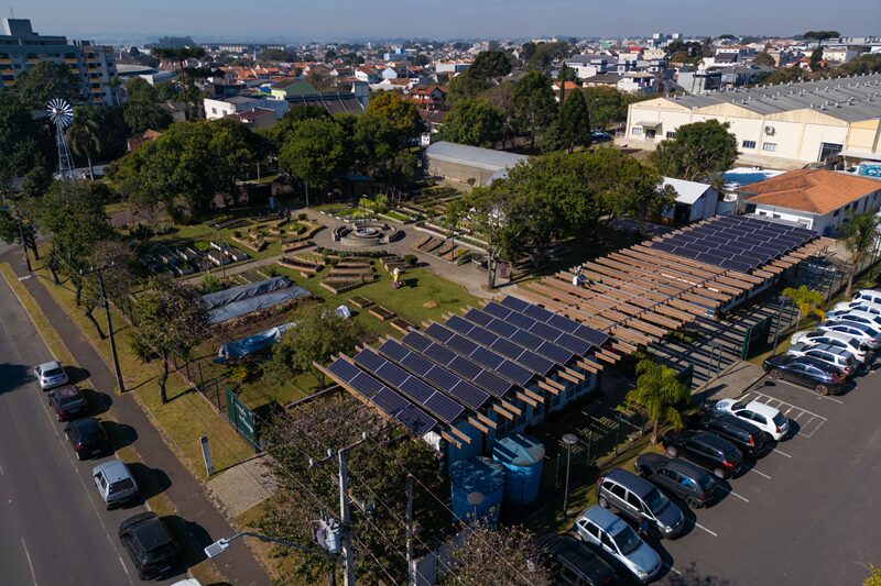 Fazenda Urbana em Curitiba promove cursos e uma agenda especial de férias em janeiro