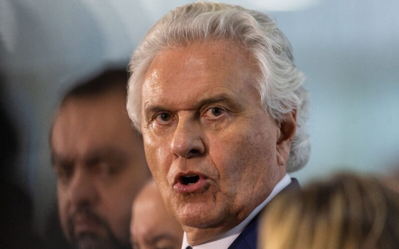 Após atritos com Bolsonaro, Caiado tenta se aproximar do PL para emplacar vice na sucessão em Goiás