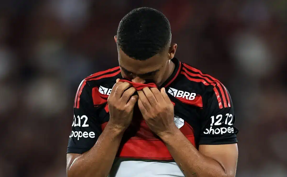 Flamengo paga bônus milionário por metas de Samuel Lino, confira: