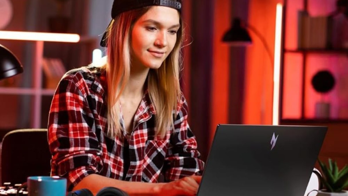 Notebook gamer Acer com 32 GB e RTX 4050 cai mais de R$ 1.000