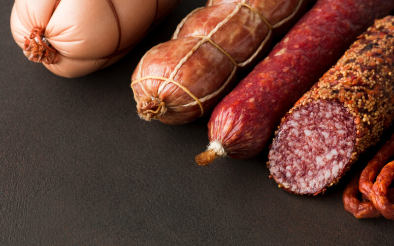 Organização Mundial da Saúde alerta sobre carnes processadas